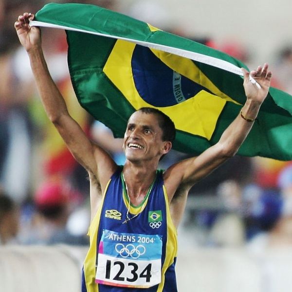 O EMPURRÃO PARA UMA MEDALHA QUE FICOU NA&nbsp;HISTÓRIA